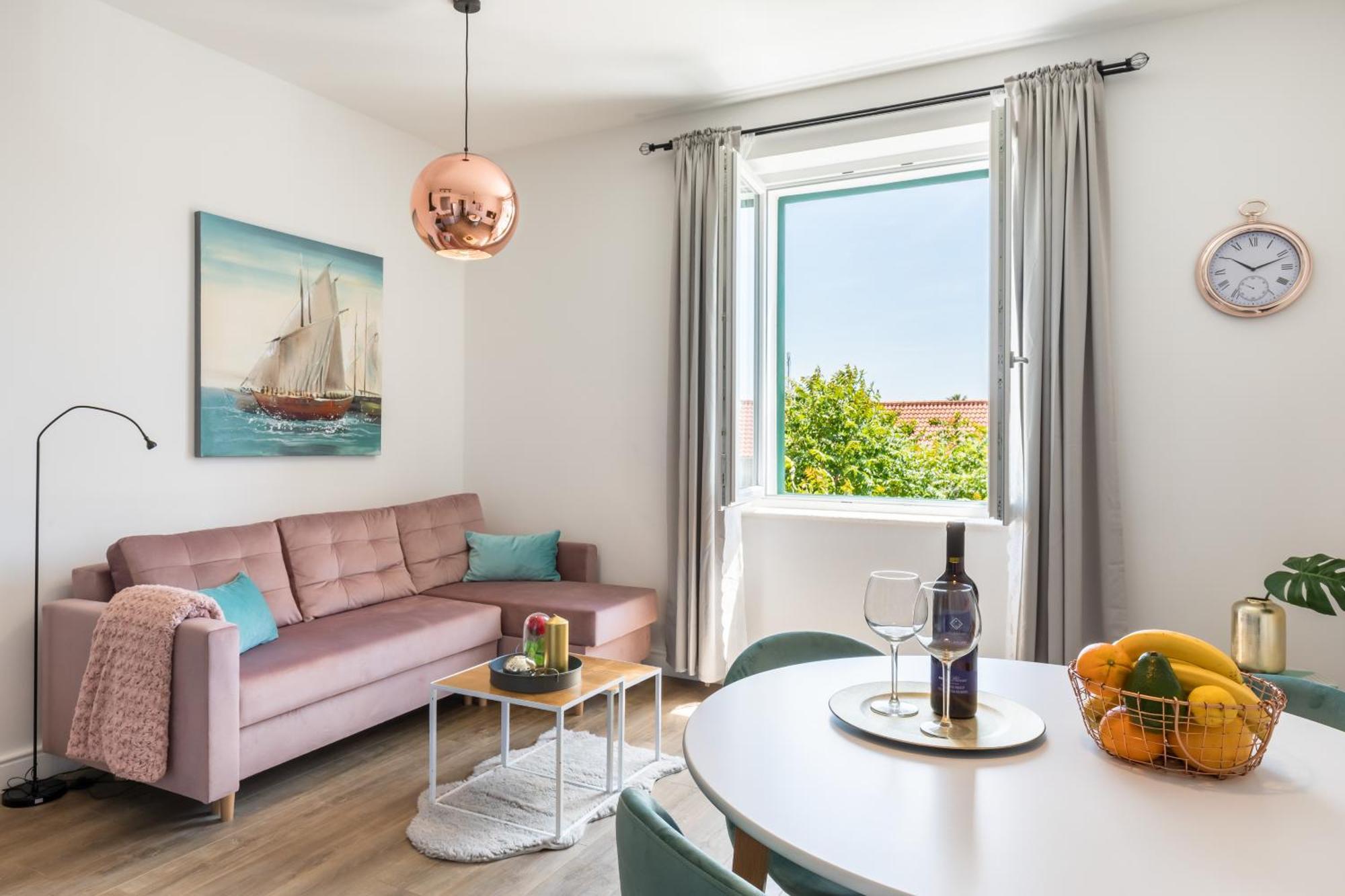 Romantic Apartment With Balcony Spalato Esterno foto